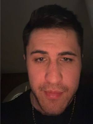 A post by @notolsennchris on TikTok caption: 🫵🏼🤝🏼