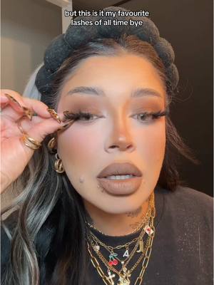 A post by @radxmama_ on TikTok caption: @kissproducts matte velvet is THAT GIIIIRL 🖤 🔗 on LTK<3 @TTDeye Colored Contact Lens code: radx09  #ultabeauty #falselashes #lashtok #makeuptok #MakeUpTips #howtomakeup #eyelashes 
