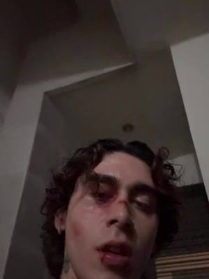 A post by @carlosbelcast on TikTok caption: Después les cuento todo