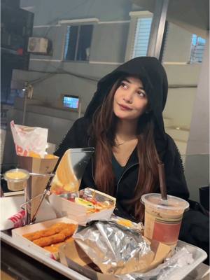 A post by @anamikaoyshe0008 on TikTok caption: Khub moja lage😎😂#anamikaoyshe 