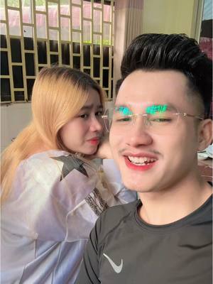 A post by @phatta_phou034 on TikTok caption: ចង់ខ្ចីធនាគា…🤣😜😂