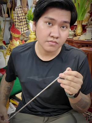 A post by @nayhtoo140 on TikTok caption: ရင်ထဲမှာခံစားရတာတွေက ပိုနာကျင်ရတယ်#fypage #fypシ゚viral🖤tiktok #tarot #tarotbynayhtoo #NayHtoo #tattoo 