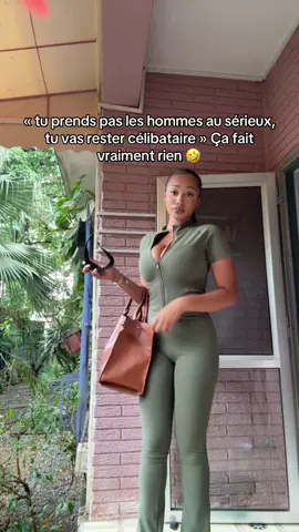 A post by @zeinabbeyy on TikTok caption: Ça fait ruuuen 