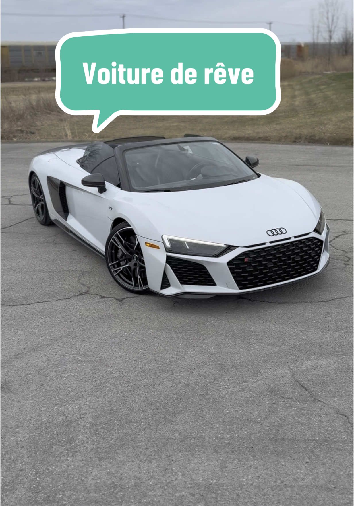 A post by @labautodetail on TikTok caption: Je nettoie ma voiture de rêve!! Toute une transformation pour cette Audi R8 🤌🏼✅ #fyp #labautodetail #detailing #nettoyage #audi #r8 #audir8 