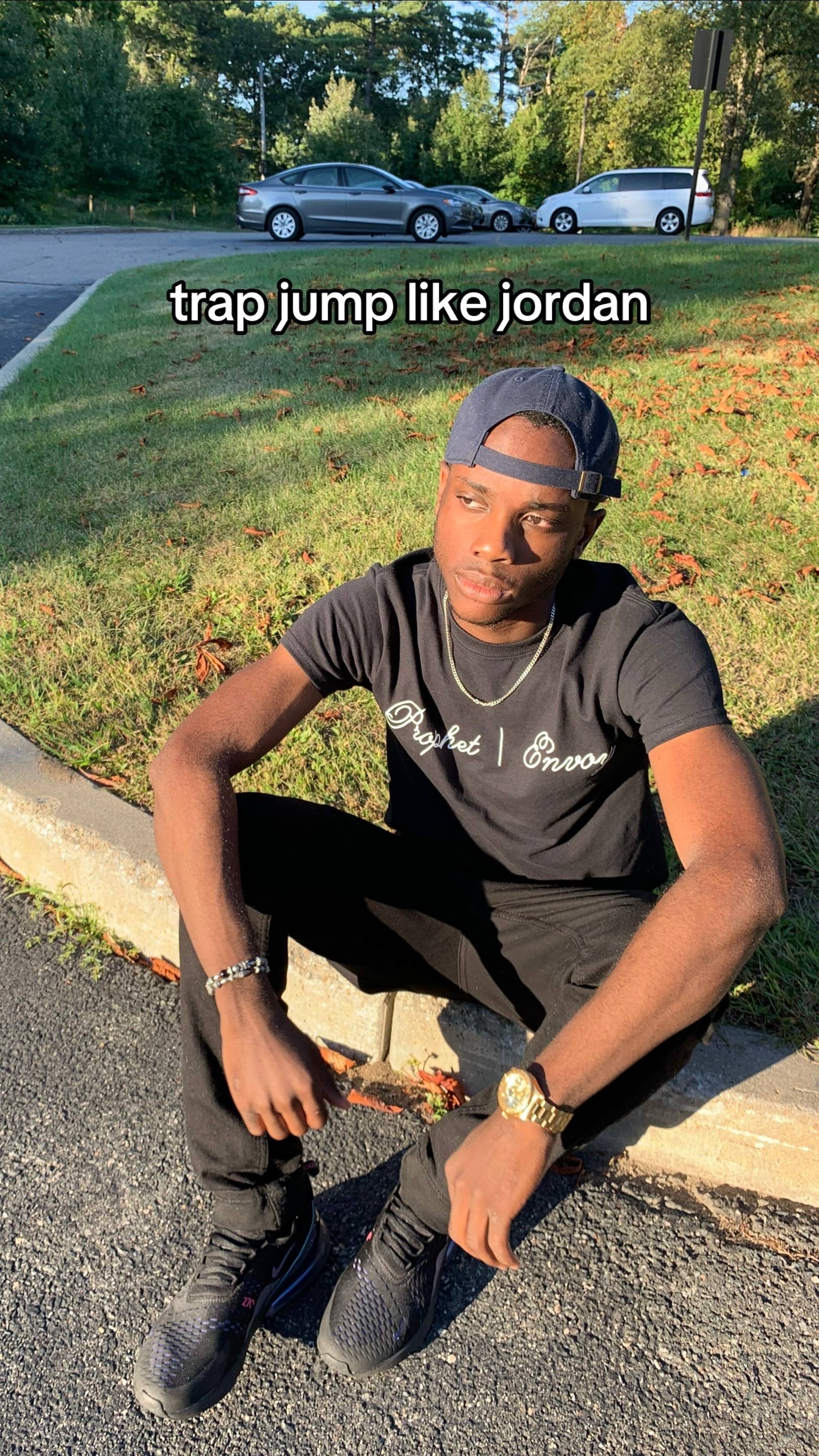 A post by @iconic.ceo on TikTok caption: #foryou #brandowner 