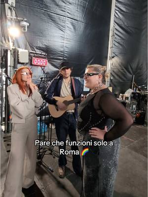 A post by @ermalmetaofficial on TikTok caption: L’unione fa arcobaleno #1m2025 @BigMama @Noemi @Primo Maggio Roma 