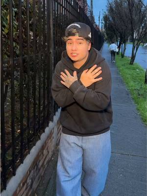 A post by @christianfabiannn on TikTok caption: Quería hacer un video diferente ❤️ 