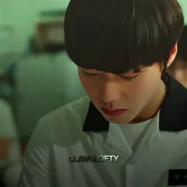 A post by @clawnlofty on TikTok caption: Don't mess with him #weakhero #sieun #class1 #weakheroclass1edit #weakheroclass1 #foryou #fyp #beaconhillslofty #clawn_teenwolf