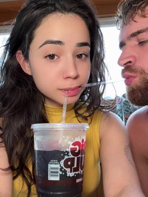 A post by @daisybloomss on TikTok caption: Sharing is caring 