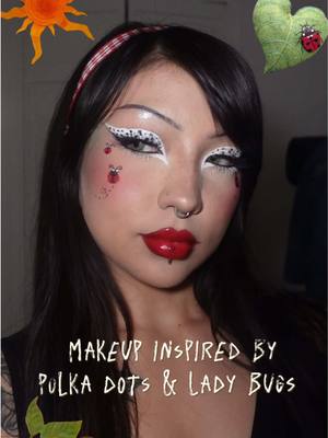 A post by @santanabarelaa on TikTok caption: makeup inspired by polka dots and lady bugs 🐞 🐛 ❤️ #makeuptutorial #creativemakeup #tweeaesthetic #fypシ #alttiktok #trending #alternativegirl #alternativemakeup #makeup #tutorial 