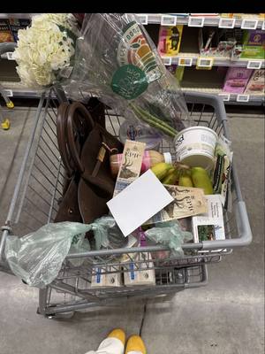 A post by @samanthariehl on TikTok caption: #balancedlifestyle #wellness #routine
