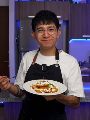 A post by @chefenproceso on TikTok caption: ¡Con estos chilaquiles nos sacamos premio doble! 🫡 Gracias a Ollamania de @Knorr #knorrsuiza Aliméntate Sanamente #publicidad 