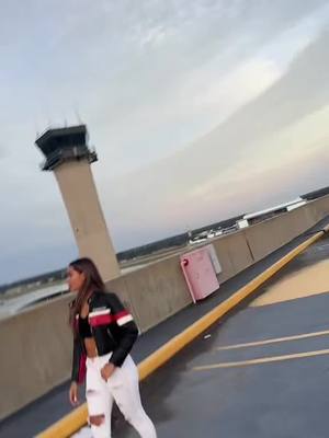 A post by @ximenaaasaenzzz on TikTok caption: #onthisday #fypシ 