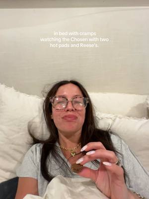 A post by @cecilybauchmann on TikTok caption: Two hot pads is a must 🙌🏼✨also the Chosen😭#momoffour #motherhood #girlthings 