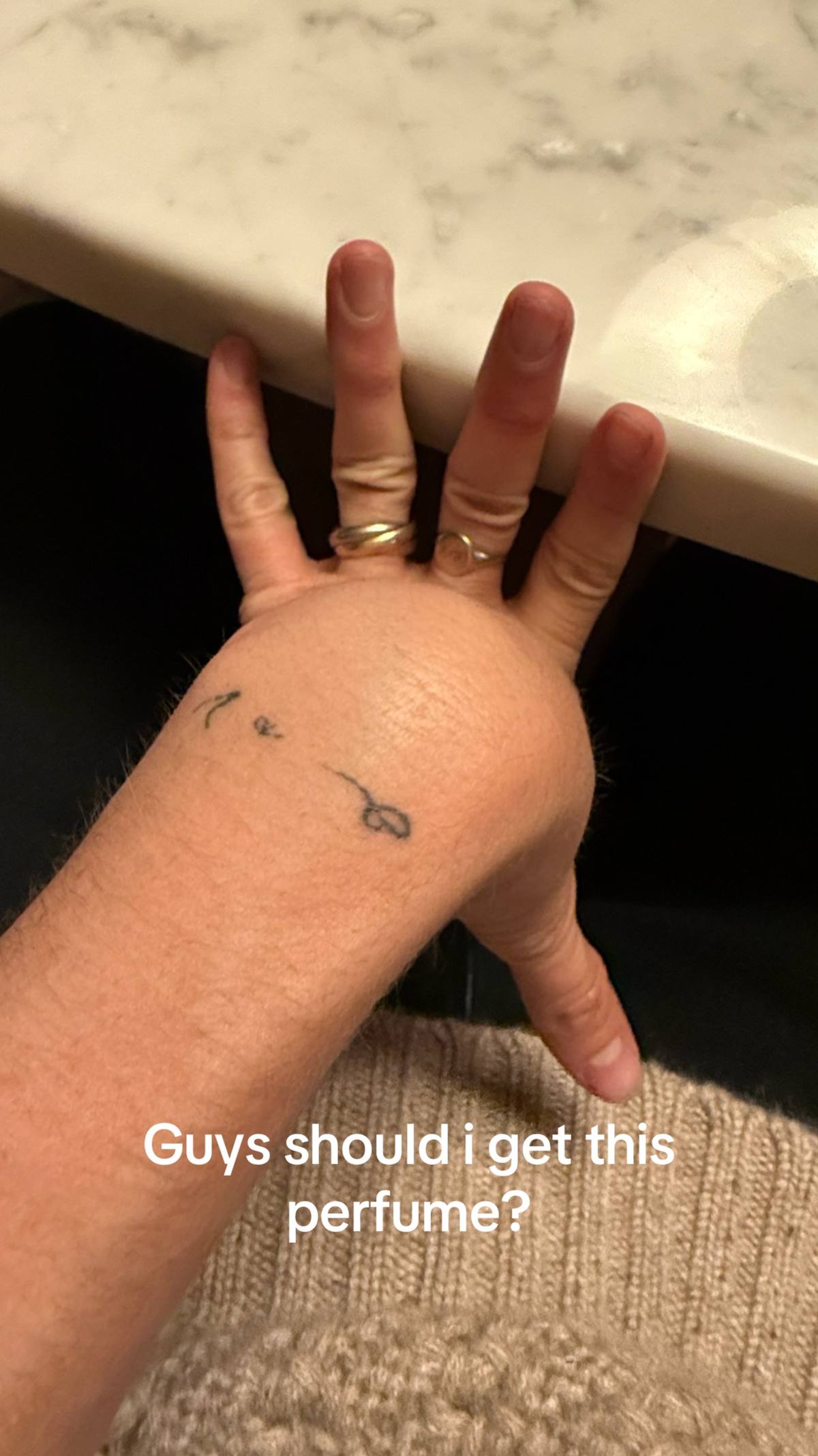 A post by @troyesivan on TikTok caption: It’s SALA by @Tsu Lange Yor 