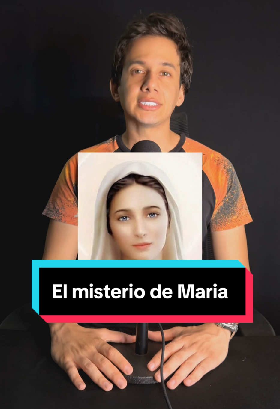 A post by @carlos_name on TikTok caption: Y si María no es como nos la contaron? Hay textos prohibidos, apariciones silenciadas, y teorías muy escalofriantes…. 