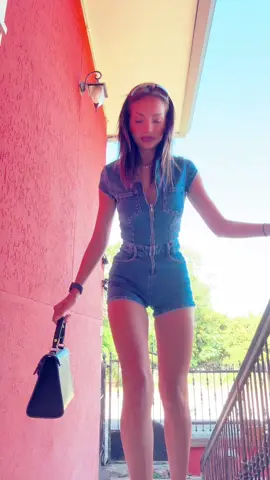 A post by @aurorabaru on TikTok caption: buondì 