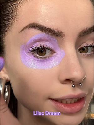A post by @siiara_ on TikTok caption: Blush para taparse las ojeras😳 Probando los colores nuevos💜🧡MORADO vs CORAL de @SHEGLAM Qué opináis?✨ #SHEGLAM #SHEGLAMBlush #SHEGLAMLiquidFam #Embajad0ra 