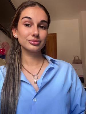 A post by @imanlopezm on TikTok caption: Regalo de Armani Beauty Usa los NUEVOS Cheek Tint Shine para hacer un total look. Nuestros blushes son mas que eso, úsalos a modo de sombra y como labial para tener un look shine completo. Combina los distintos colores y obtén un look único y con ese acabado perlado increible!✨✨✨✨✨ @Armani beauty  @armanibeauty #armanimakeup #armanibeauty