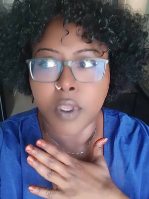 A post by @eggienasr1 on TikTok caption: #sudanese_tiktok #الشعب_الصيني_ماله_حل😂😂 #اكسبلورexplore #fyp #اكسبلور #مشاهير_السودان_تيك_توك_اكسبلور_ 