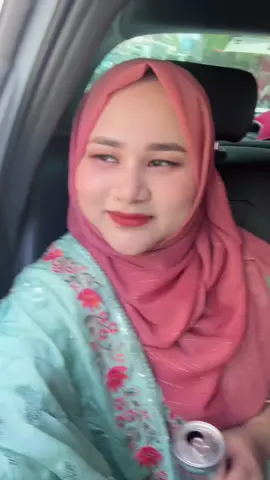 A post by @s4hina on TikTok caption: @Hasanur Rahman #bdtiktokofficial🇧🇩tiktokboangladesh😍😍😍🇧🇩 #sylheticouple #s4hina #bdtiktokofficial #forupage