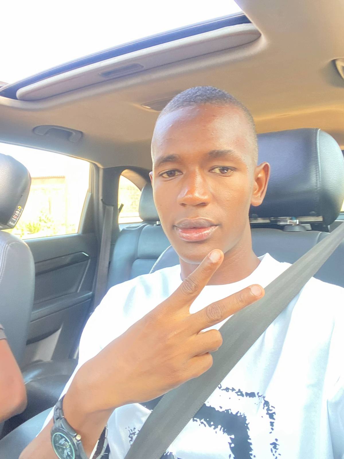 A post by @ramadanmoubarak09 on TikTok caption: #tik_tok #senegalaise_tik_tok #guineebuissau #pourtoi 