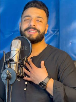A post by @ahmed_mekawiii on TikTok caption: ايه حكايه الاغنيه دى🤷‍♂️