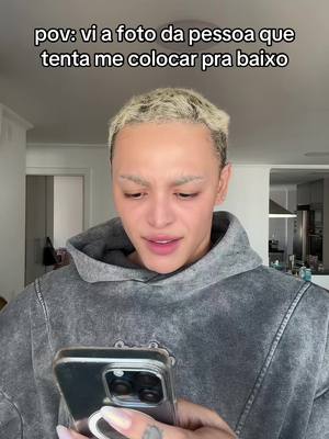 A post by @pabllovittar on TikTok caption: #fyp #viral 