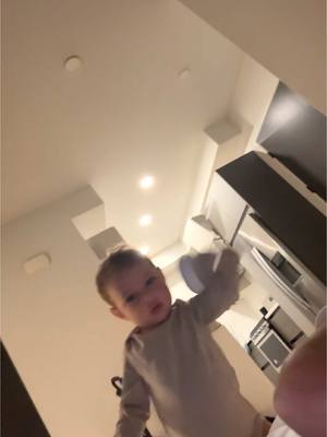 A post by @naderjindaouifussball on TikTok caption: HILFE