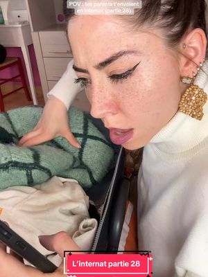 A post by @shayvise on TikTok caption: À votre avis, que va-t-il se passer ? 😱🤣 #humour #pourtoi #foryou 