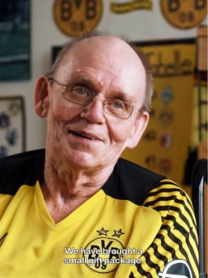 A post by @bvb on TikTok caption: Diese Story ist einfach nur herzergreifend 🖤💛 #Bundesliga 