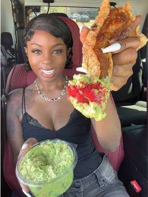 A post by @orianaasmr on TikTok caption: This combo will always be my go to 😭 #chicharron #guacamole #azu #chicharrones #combo #food #mukbang #crunchy #asmr #eating #eatingshow #fy #mexican #snack 