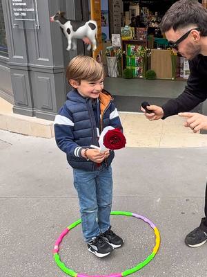 A post by @gabinouvilla on TikTok caption: Si tu sors pas du cerceau tu gagnes tout ce que tu veux ! Arthur est-il le vrai mystérieux Joe ? #defi #videodrole #cadeau 
