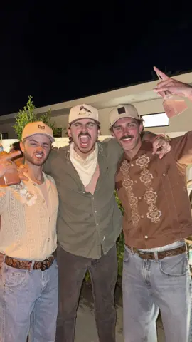 A post by @stevenkellly on TikTok caption: you can feel the vibes from here #stagecoach #fyp #festival 
