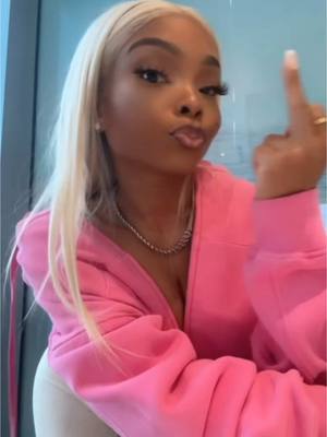 A post by @lolabrooke5 on TikTok caption: what’s some sh*t you can’t stand?👀 This is a safe place ##lolabrooke##fyp##disgusted