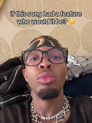 A post by @d4vdd on TikTok caption: i wanna see if we have the same ideas chat... 🫢 #d4vd #tiktok 