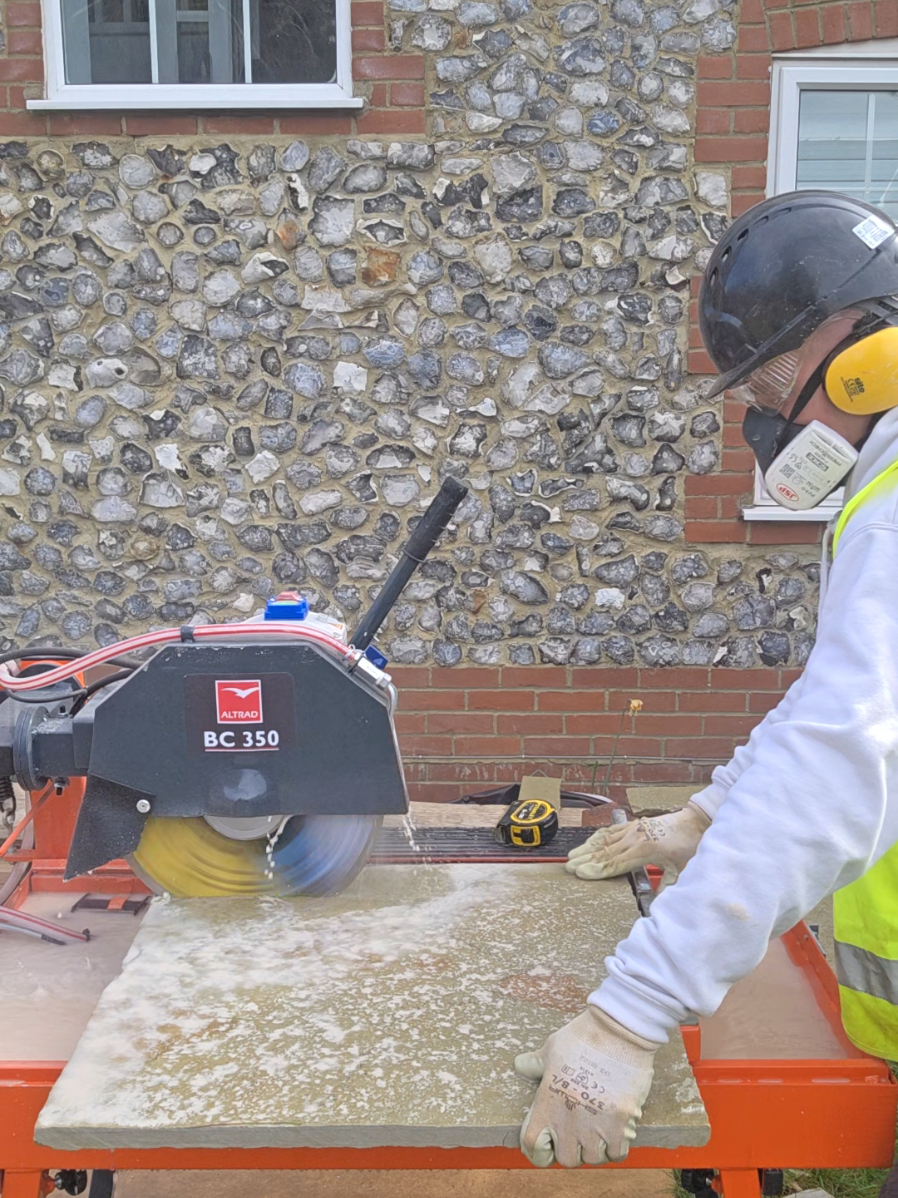 A post by @bricksandslides on TikTok caption: #foryou #bricklayer #bricklaying #tradesman #construction #landscaper @Altrad Belle 