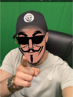 A post by @mrkbogosse on TikTok caption: Demain on débarque dans une ville ! Et pour la première fois tout en live 😎  À ton avis où vais-je aller ? 👉  Vous allez pouvoir suivre l’aventure en live sur la plate-forme Kick (le lien est dans ma biographie) #kick #mrkbogosse 
