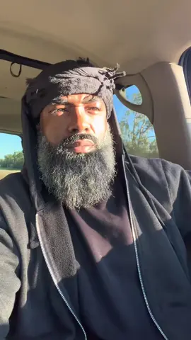 A post by @mauricerobinson on TikTok caption: Follow the rules...Then break them with class... + → 👨🏿‍🎨#Art #creative #artist#artsandcrafts #woodworking #Beardedartist #beardedblackmen #TOPREELS #Art #handcrafted #epoxyresin #focus #artistic #artists #artlovers #peace #artstagram #artexhibition #acrylicpainting STAY TUNED #followme