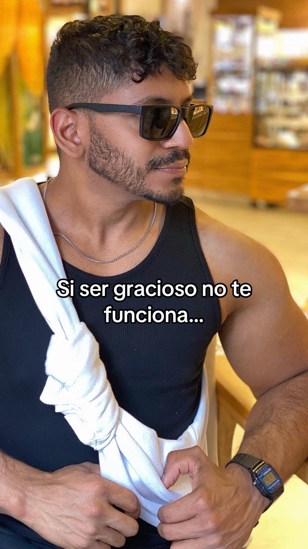 A post by @maaaanuuuucheckmybio on TikTok
