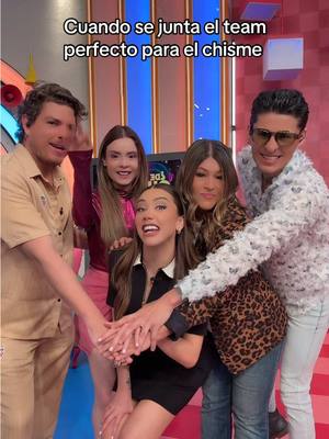 A post by @karimepindter on TikTok caption: Así sí dan ganas de echar chismecito 🫢