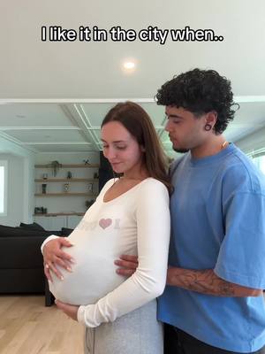 A post by @juliaaraleigh on TikTok caption: And just like that.. a princess was born 👑🥹🩷