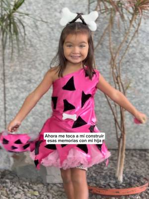 A post by @luz.carreiro on TikTok caption: Todo por ella 🥰