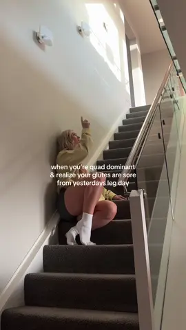 A post by @daileylifts on TikTok caption: Dont mind me attempting to grow an absolute wagonnnnn 😌😤  @Alphalete // dc dailey #quaddominant #gymgirl #glutesworkout #relatable #legday #glutegains 