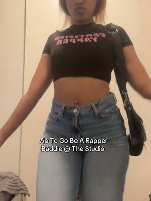 A post by @bigdejhha on TikTok caption: #fyp #philly #dejhha 