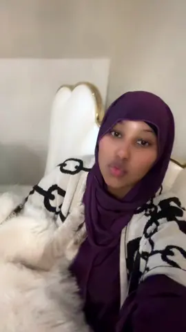 A post by @ on TikTok caption: I’m so in love with this Pink Blush Shams Al Emarat Khu perfume 🍦🥥🍓