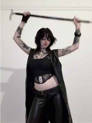 A post by @cinnannoe on TikTok caption: #devilmaycry #v #dmc 