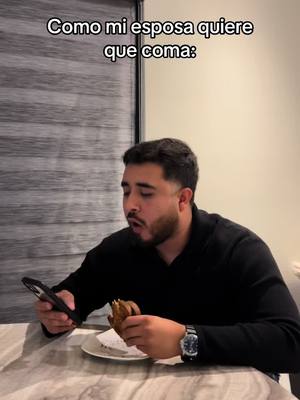 A post by @brauliorodrg on TikTok caption: Pa que te casabas Juan..🤡 #comedia #humor #couple 