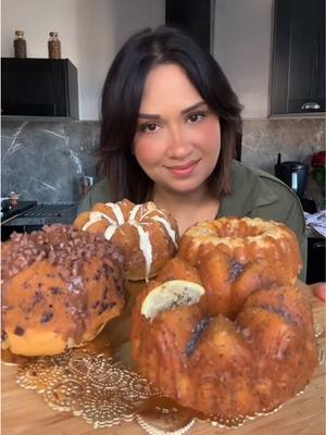 A post by @majda.berrada on TikTok caption: كيكات صغار بمذاقات مختلفة بالمول ديال أربع وجوه ☺️ recette cakes #cake #caketok #mini_cake #recette #recettesimple #كيك #كيكة_الشكولاته #كيكات #وصفات #شهيوات 
