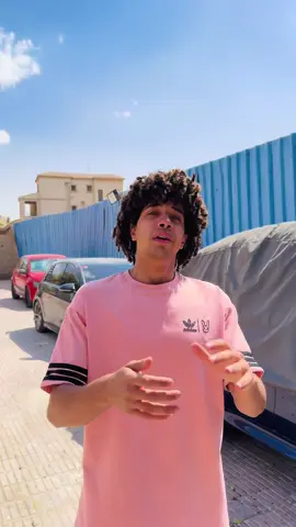 A post by @omar_shawar111 on TikTok caption: هغير لون العربيات 